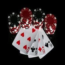 Filipino players enjoying live dealer casino games and baccarat on xx77 mobile